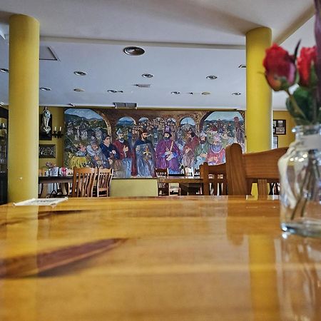Albergue El Convento De Foncebadon Hostel Ngoại thất bức ảnh